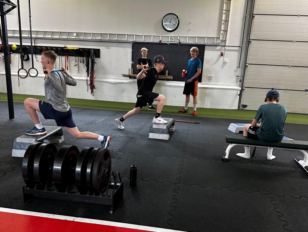 seguron fysiikkavalmennus nuorille jääkiekkoilijoille